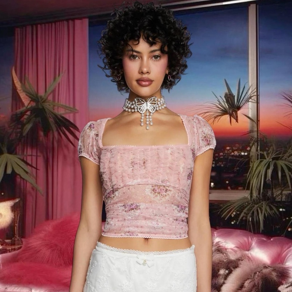 DOLLSKILL SUGAR THRILLZ SCANDAL SHEET CROP TOP